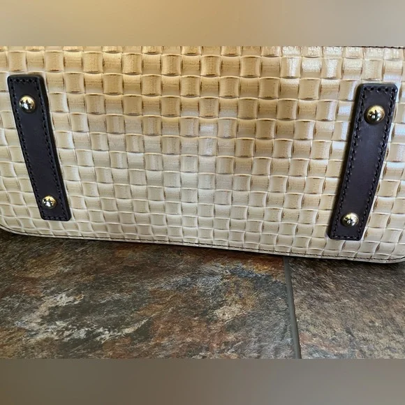 New Dooney & Bourke Lilliana natural brown woven leather strap handle tote purse - Picture 9 of 15